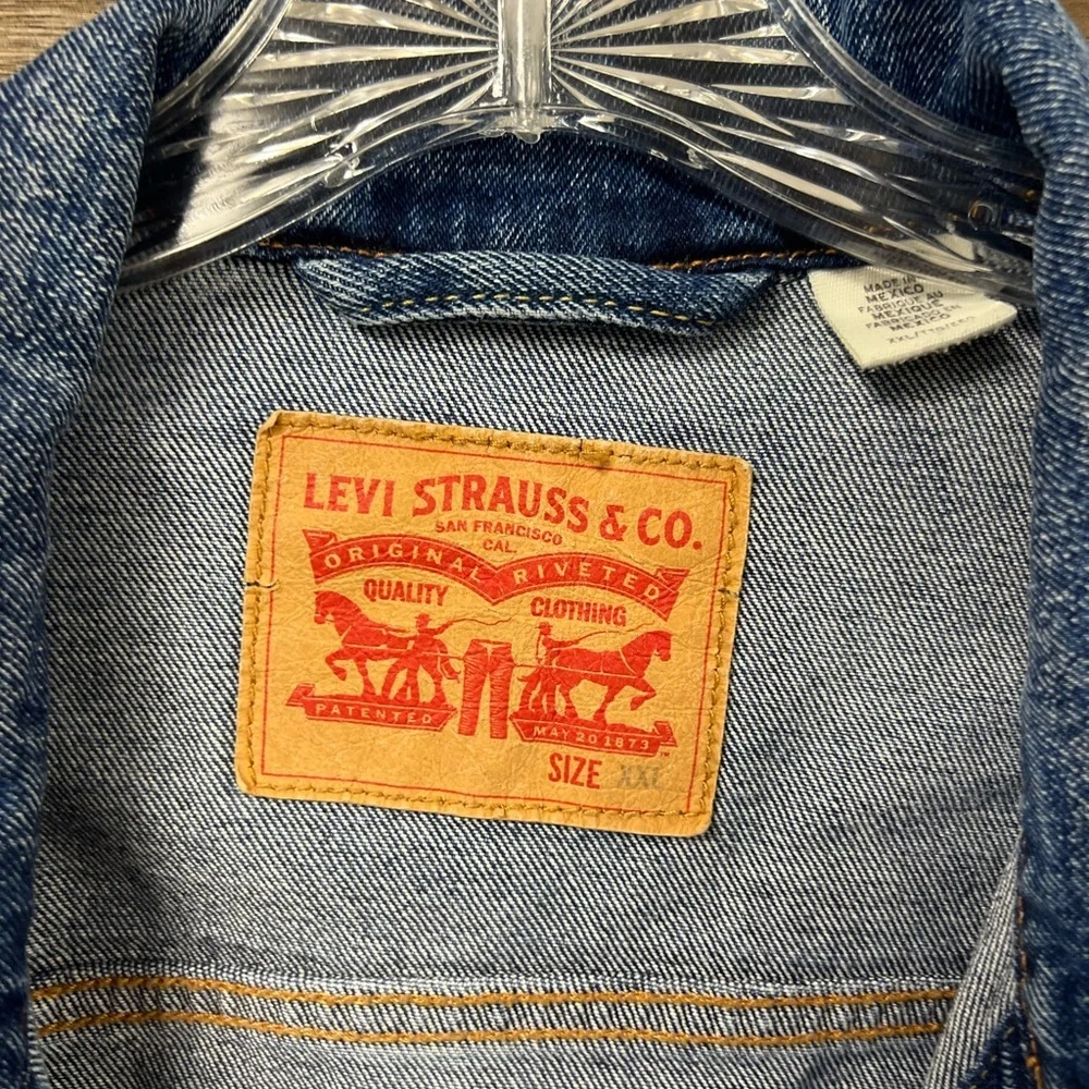 Levi Strauss Classic Denim Button Up Jean Trucker Jacket Size XXL - Picture 4 of 9